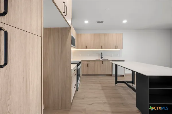 $3,000 | 634 Central Parkway, Unit 1211, New Braunfels, TX 78130