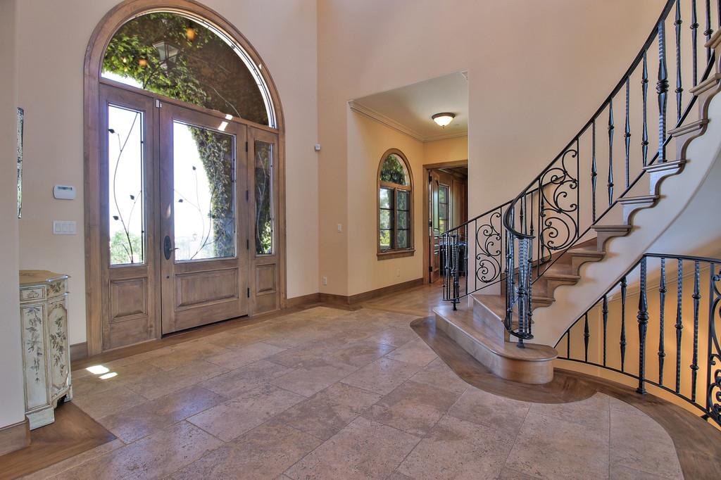 480 Border Hill Road Los Altos, CA 94024 - Photo 18 of 69 Gallery Image 18