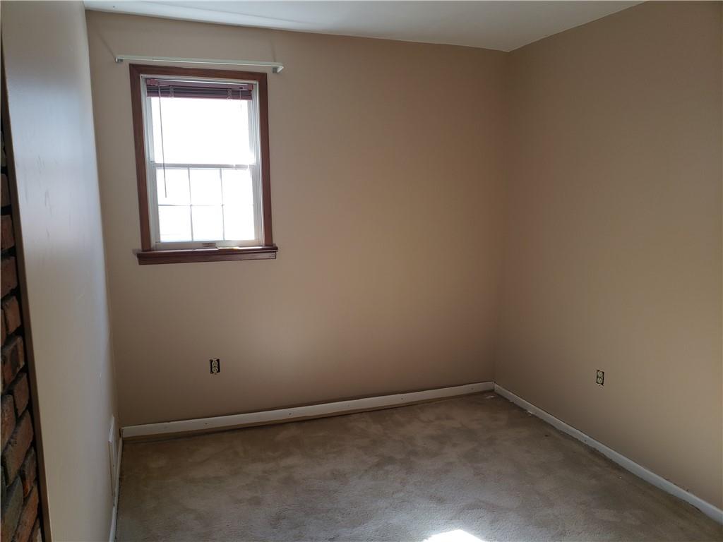 3237 Gorman Way Pittsburgh, PA 15213 - Photo 15 of 23 Gallery Image 15