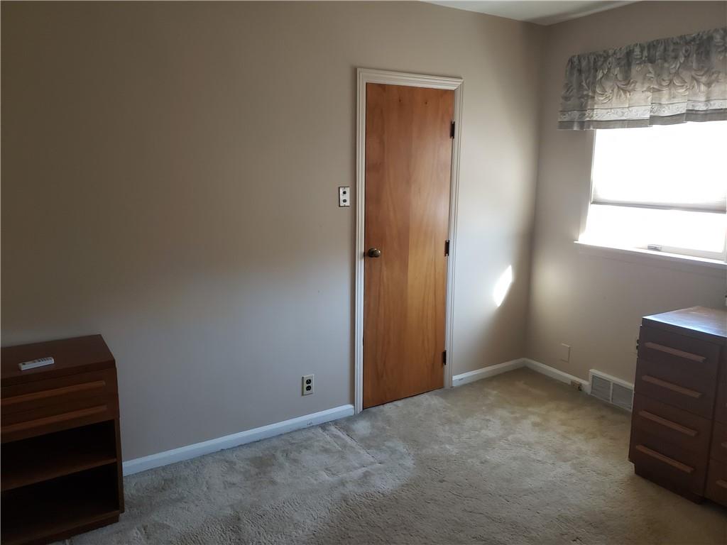3237 Gorman Way Pittsburgh, PA 15213 - Photo 10 of 23 Gallery Image 10