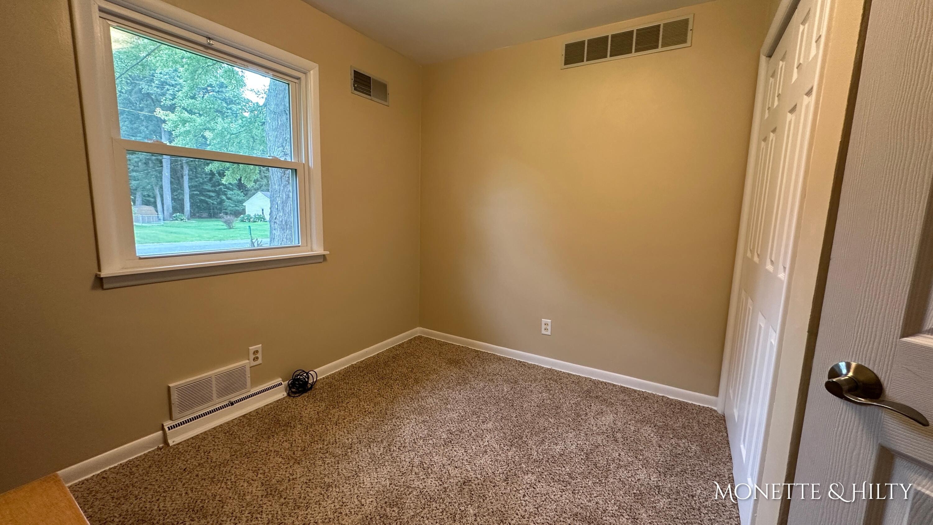 1350 Becker Road Muskegon, MI 49445 - Photo 14 of 21 IMG_E1194