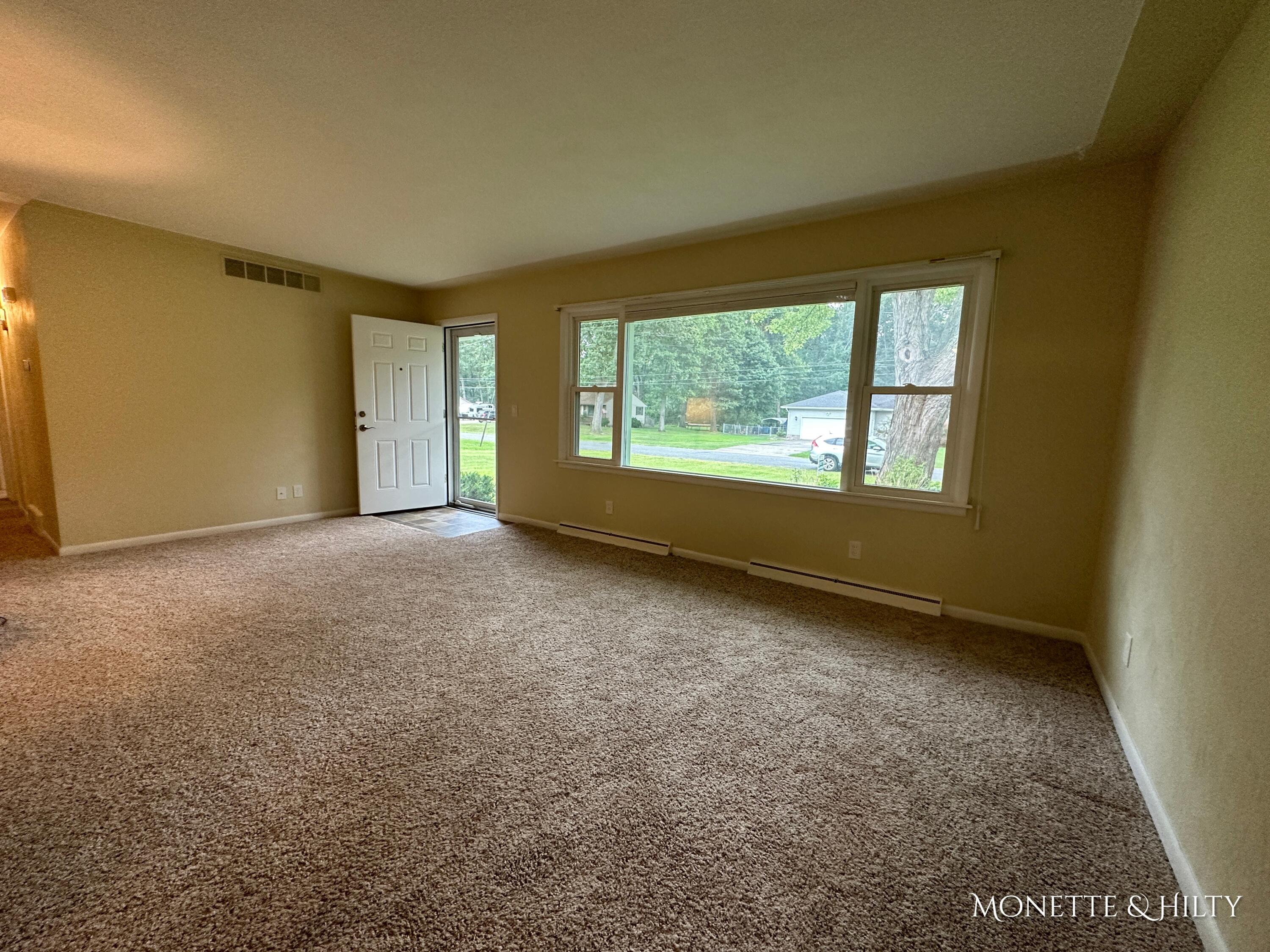 1350 Becker Road Muskegon, MI 49445 - Photo 8 of 21 IMG_1204