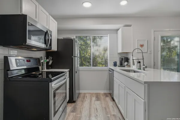$2,400 | 3314 Deer Creek, San Antonio, TX 78230