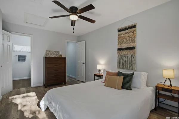$2,400 | 3314 Deer Creek, San Antonio, TX 78230
