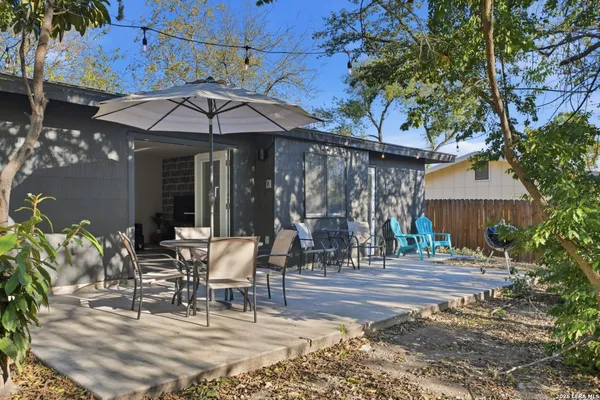 $2,400 | 3314 Deer Creek, San Antonio, TX 78230
