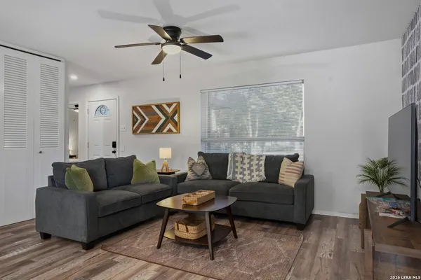 $2,400 | 3314 Deer Creek, San Antonio, TX 78230