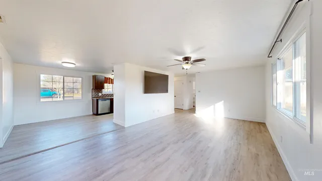 $335,000 | 554 Lynwood Boulevard, Twin Falls, ID 83301