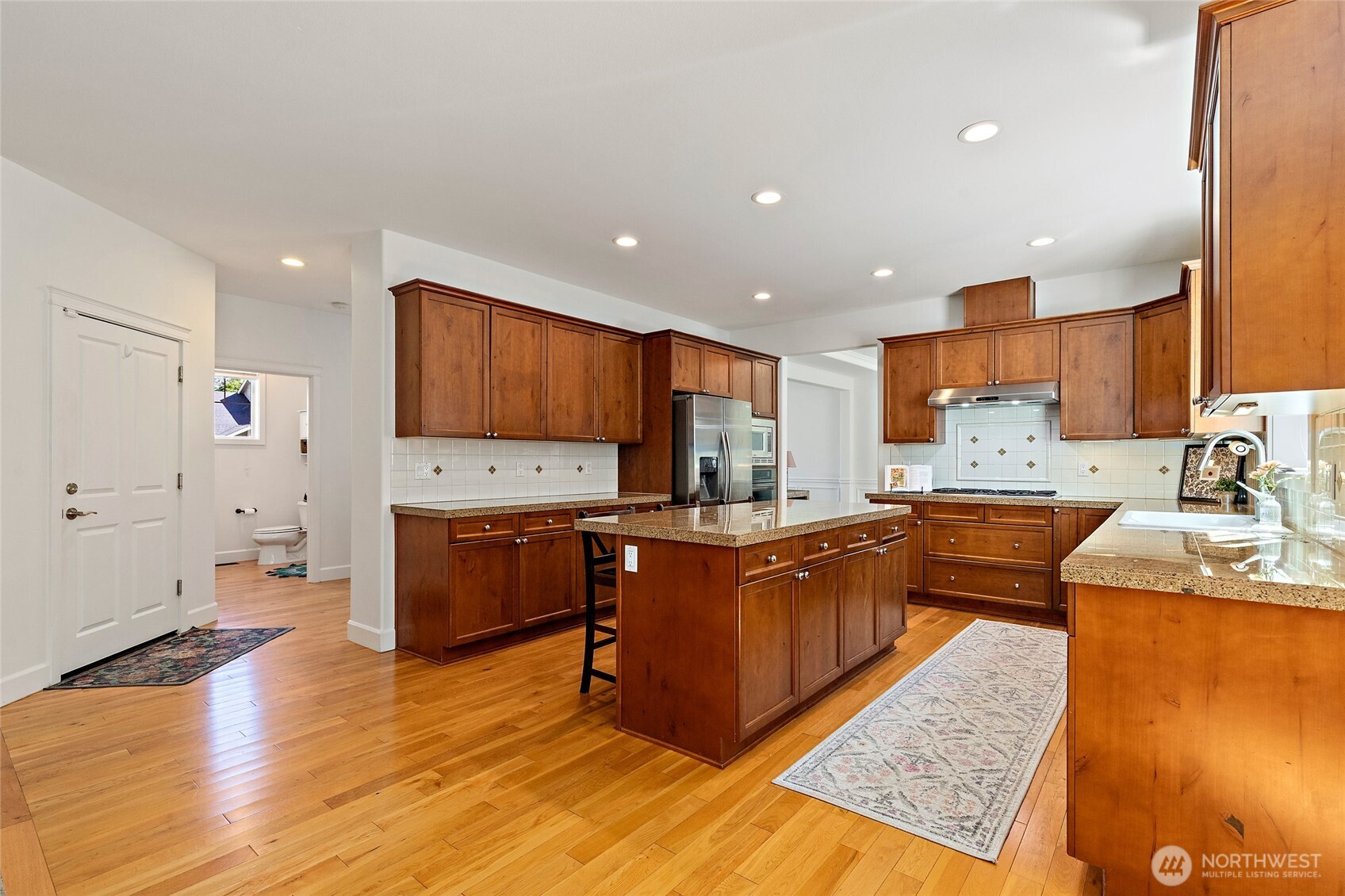 9206 234th Place Southwest Edmonds, WA 98020 - Photo 10 of 40