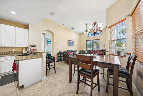 $699,000 | 8147 Viale Matera, Lake Worth, FL 33467