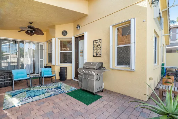$699,000 | 8147 Viale Matera, Lake Worth, FL 33467
