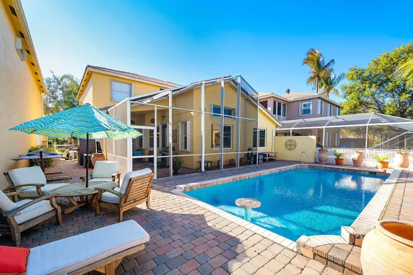 $699,000 | 8147 Viale Matera, Lake Worth, FL 33467
