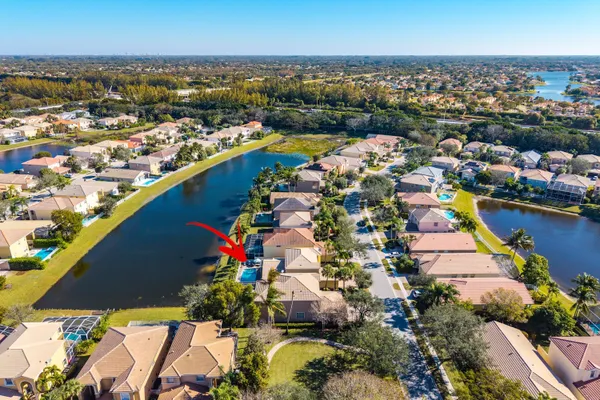 $699,000 | 8147 Viale Matera, Lake Worth, FL 33467