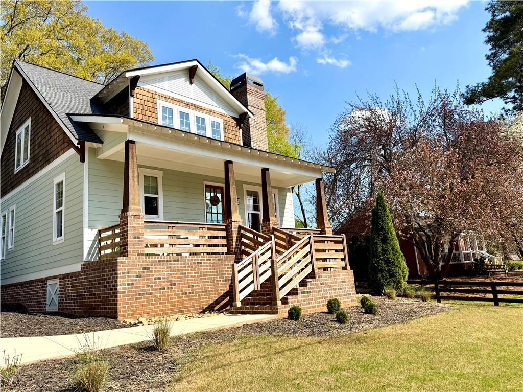 435 Walton Street Monroe, GA 30655 - Photo 3 of 55