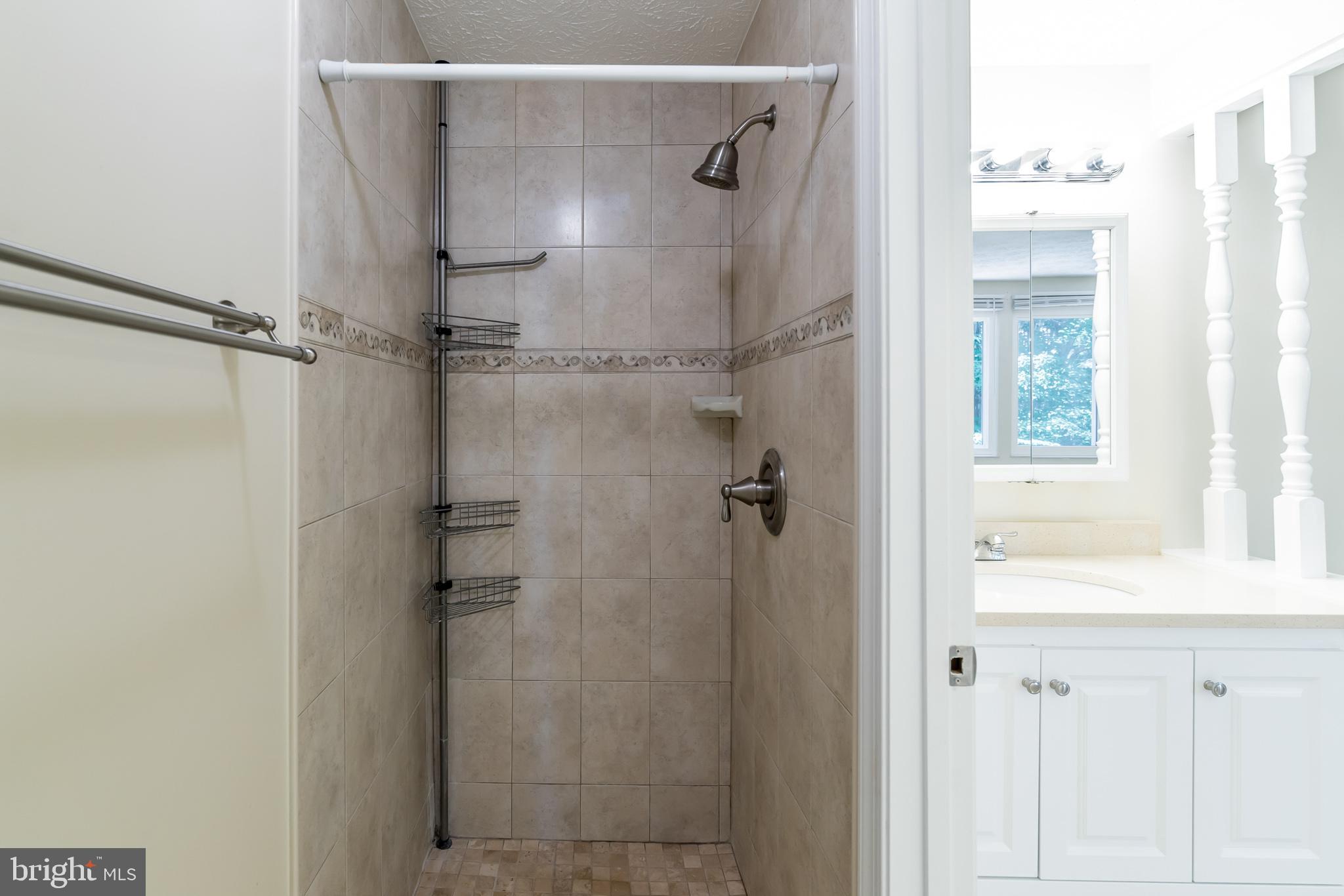 8083 Donegal Lane Springfield, VA 22153 - Photo 24 of 30