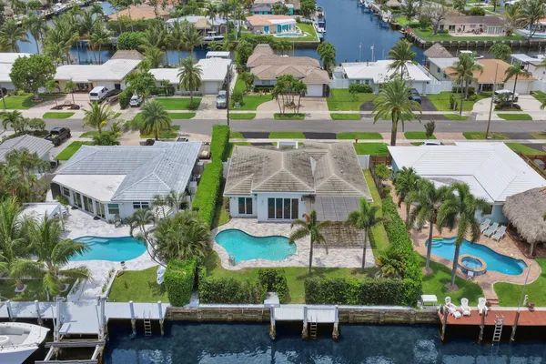 $1,525,000 | 320 Southeast 5th Avenue, Pompano Beach, FL 33060
