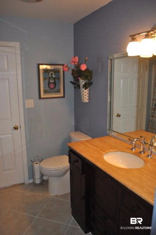 511 West Amanda Avenue Foley, AL 36535 - Photo 14 of 23 Master Bath