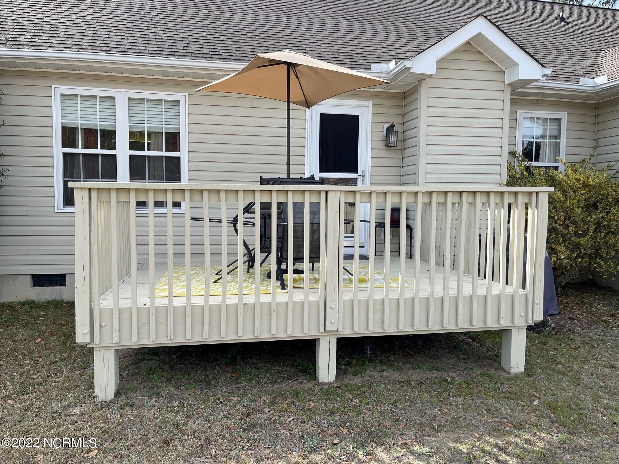 30 Beryl Circle Pinehurst, NC 28374 - Photo 31 of 34 Rear Deck