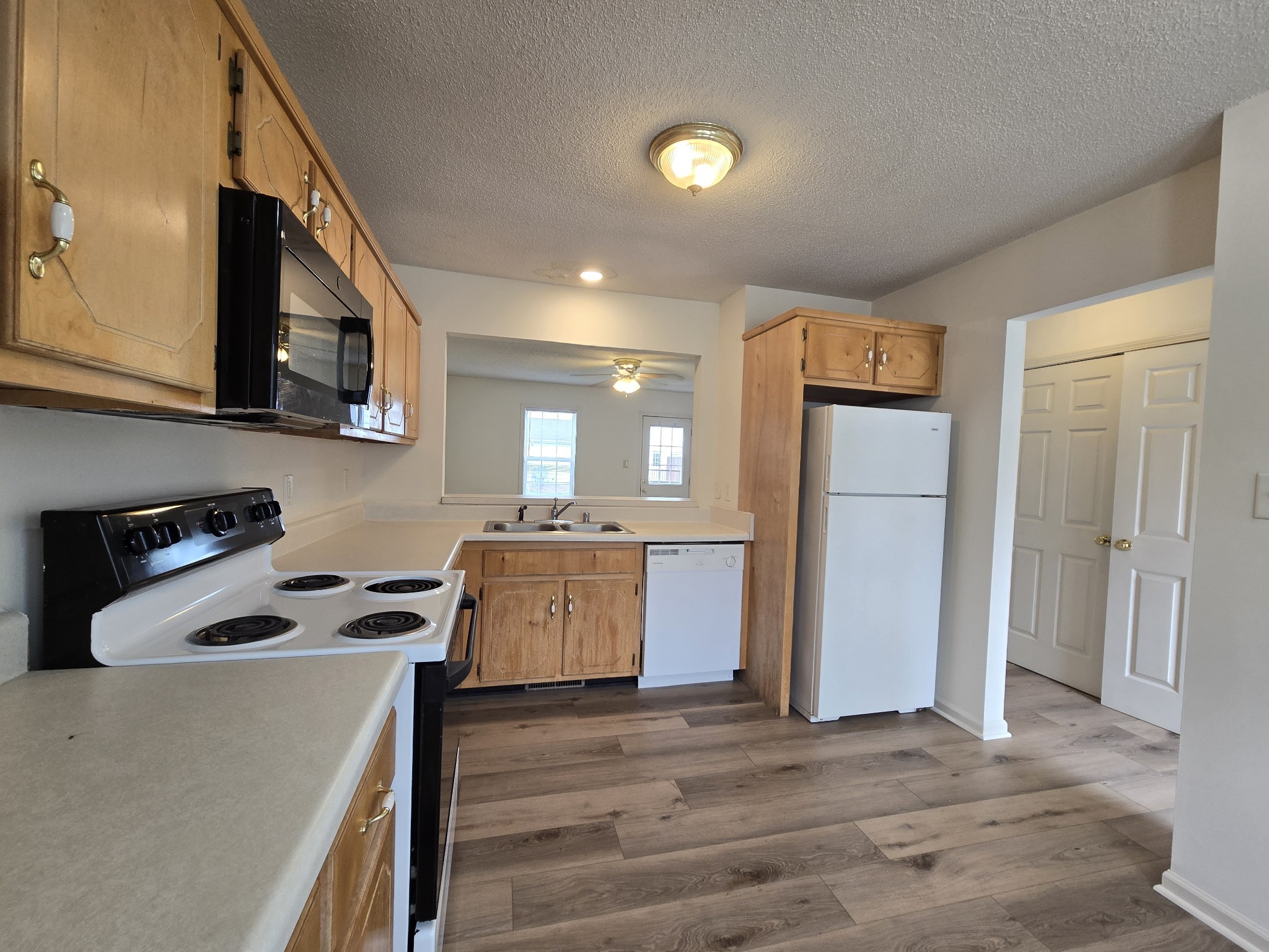237 State Line Road Oak Grove, KY 42262 - Photo 6 of 20