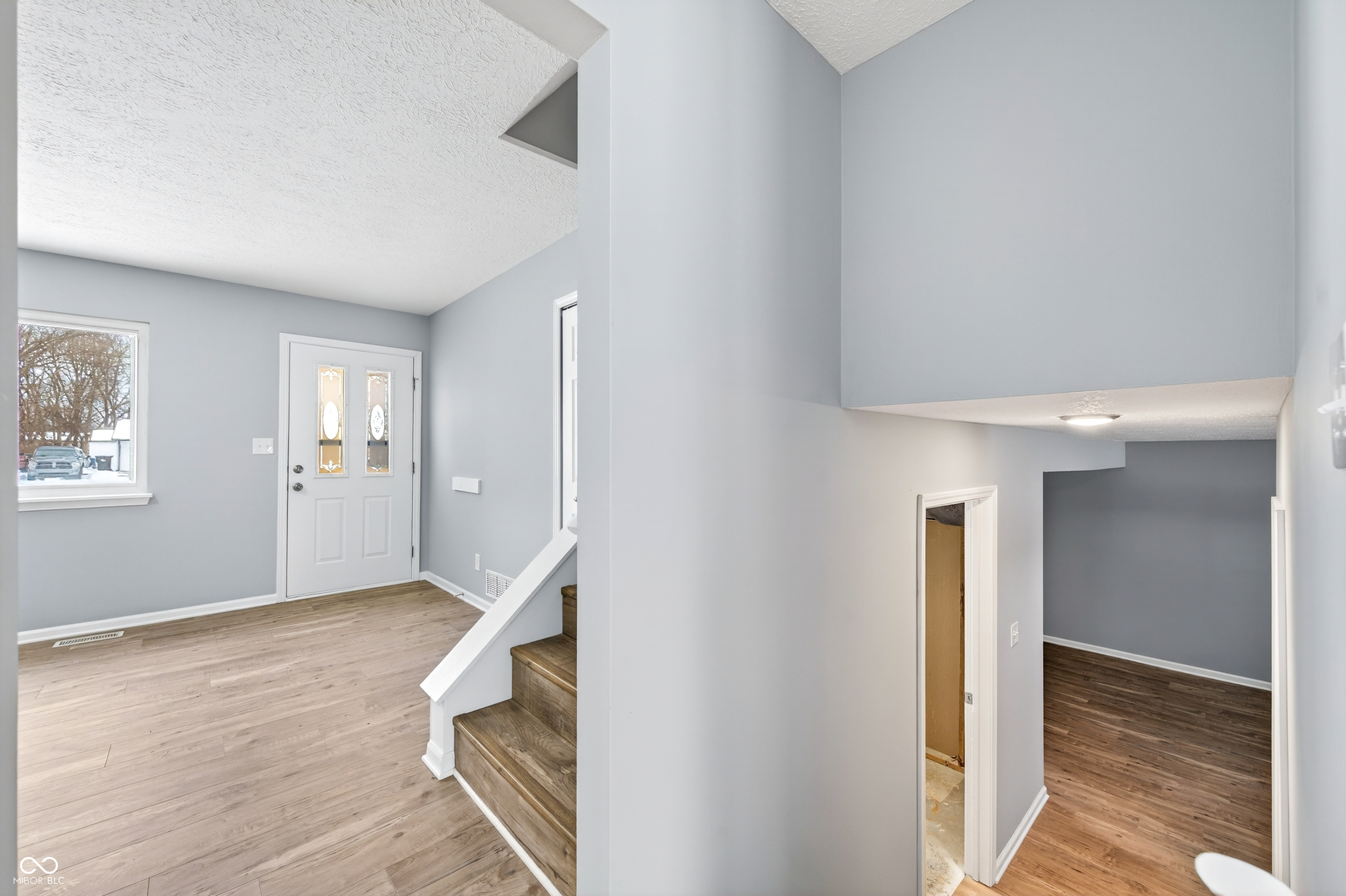 5617 Milhouse Road Indianapolis, IN 46221 - Photo 16 of 36