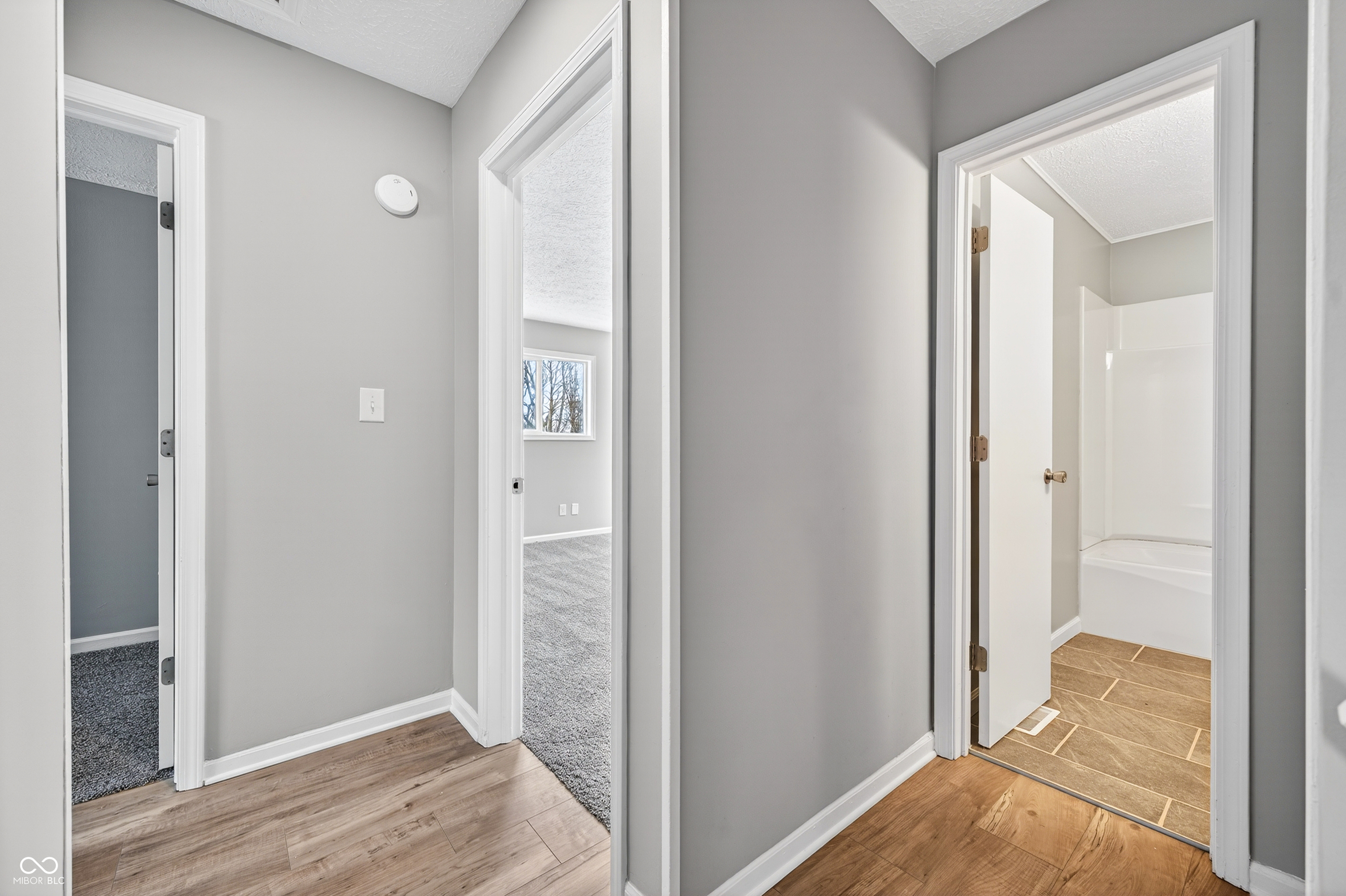 5617 Milhouse Road Indianapolis, IN 46221 - Photo 20 of 36