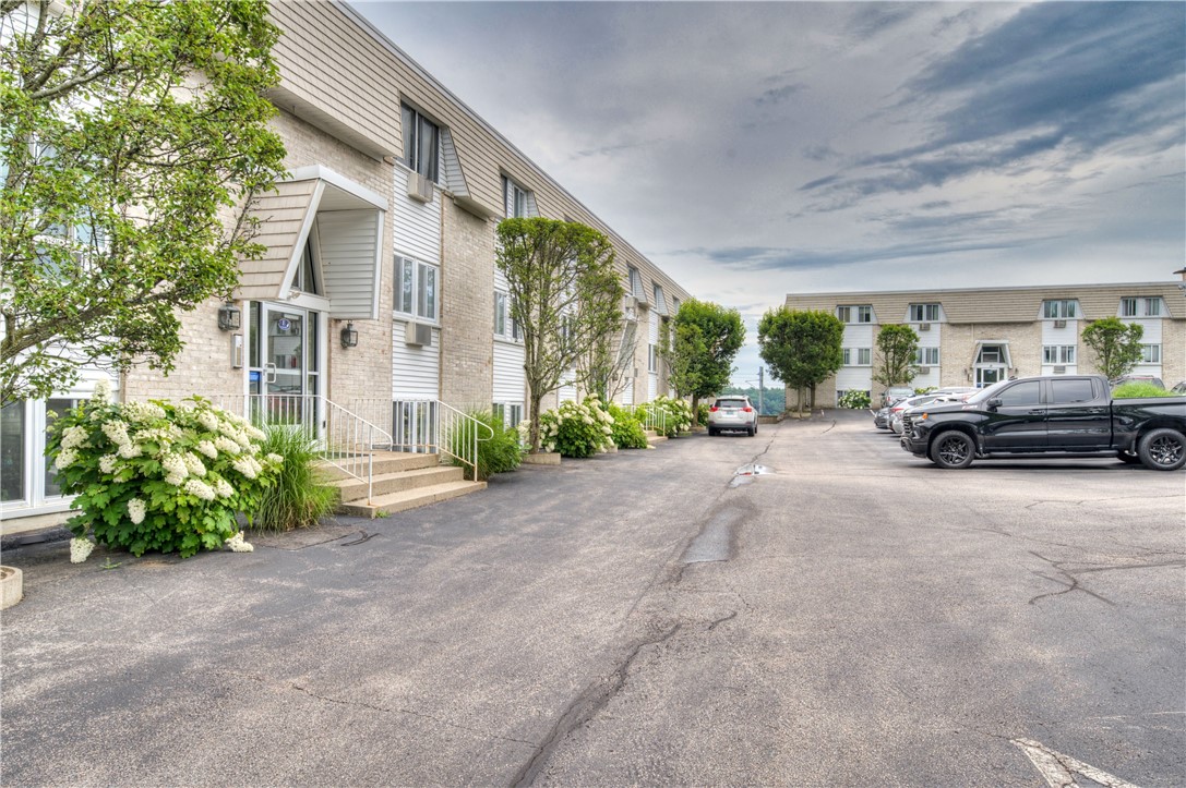 4430 Post Road, Unit B18 Warwick, RI 02818 - Photo 21 of 26