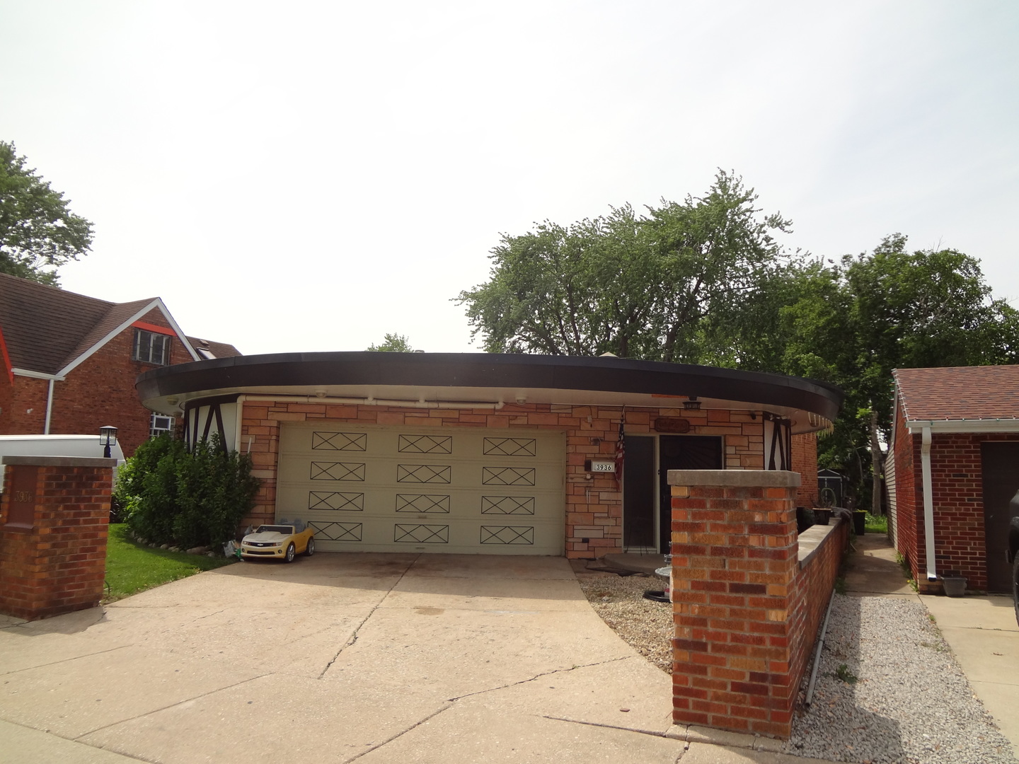 3936 Clarence Avenue Stickney, IL 60402 - Photo 3 of 24