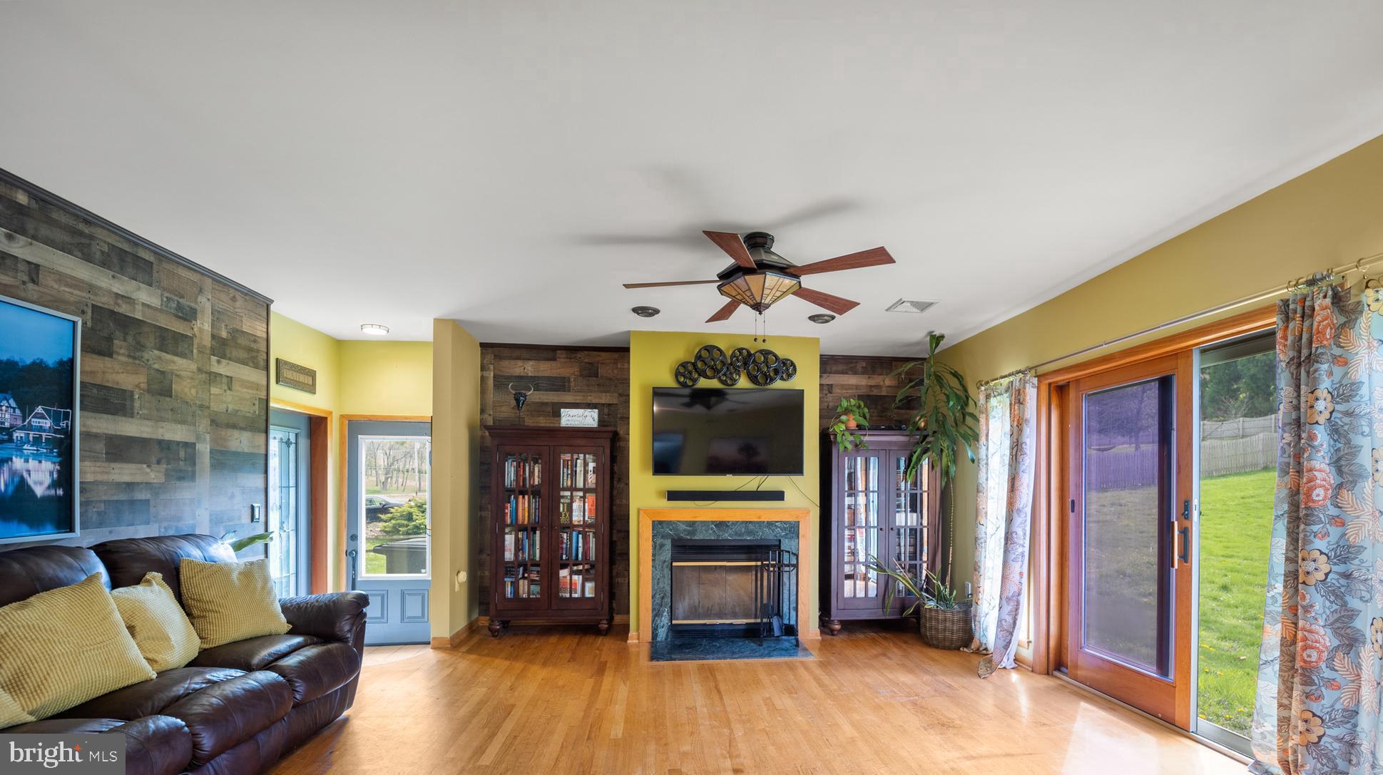 871 Frank Road West Chester, PA 19380 - Photo 13 of 33 Family Rm