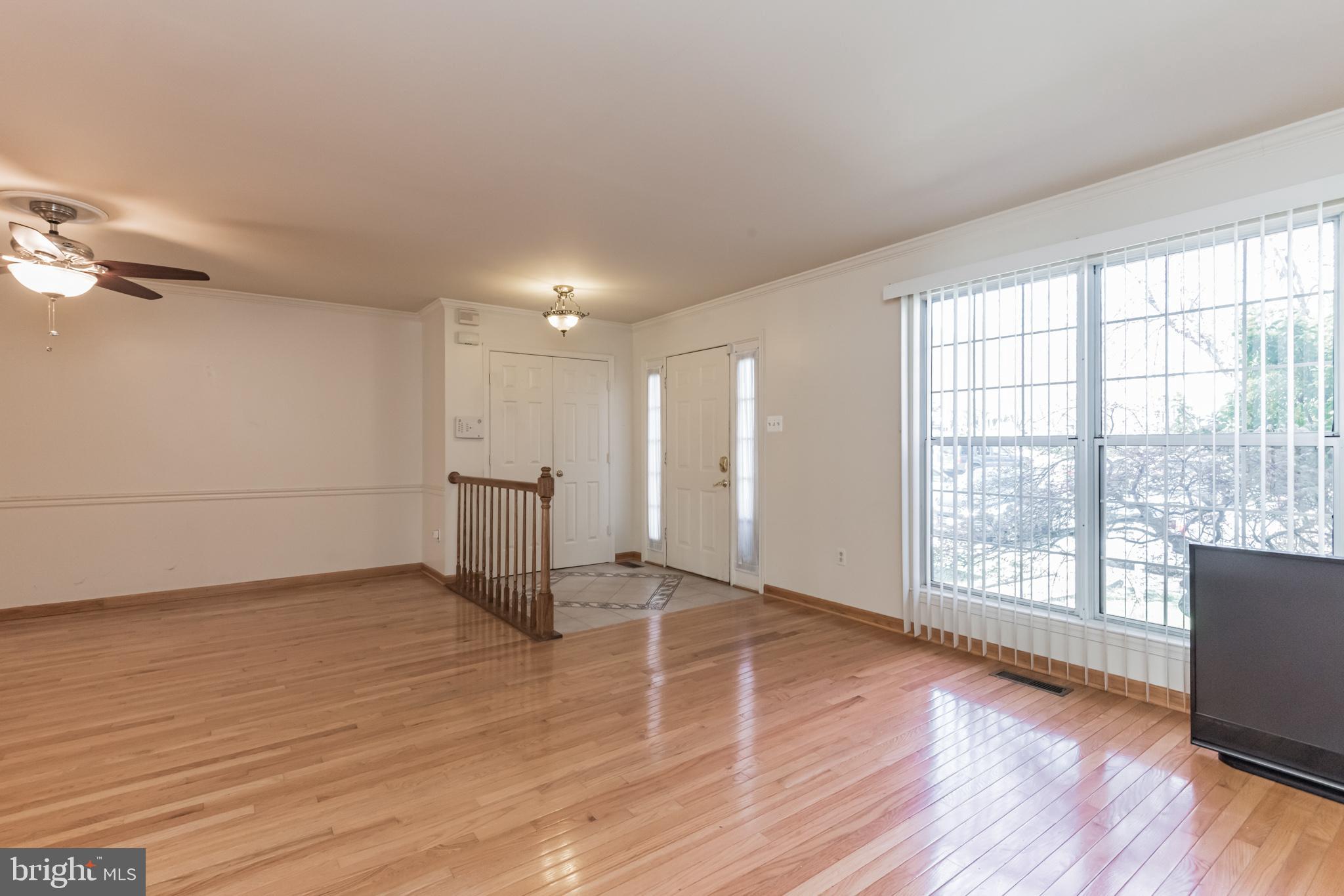 15007 Shamrock Ridge Road Silver Spring, MD 20906 - Photo 5 of 35 Gallery Image 5