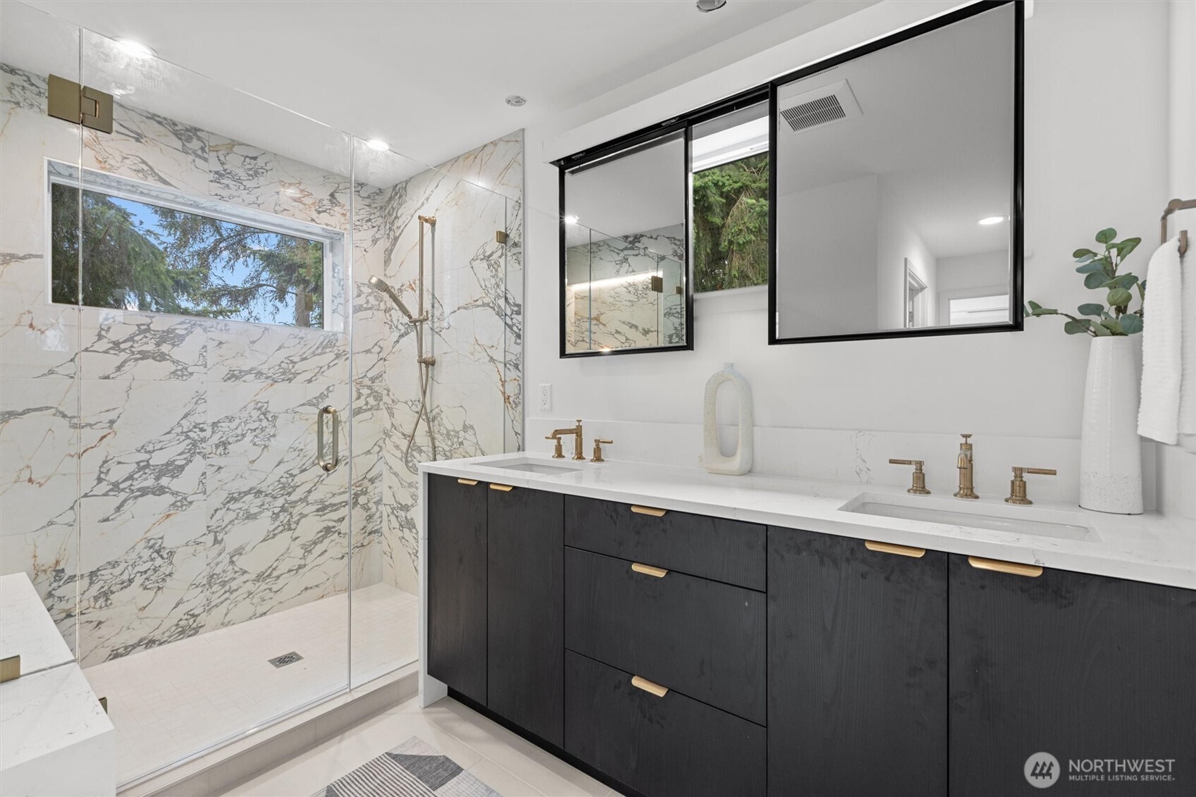 5446 40th Avenue Southwest Seattle, WA 98136 - Photo 24 of 28