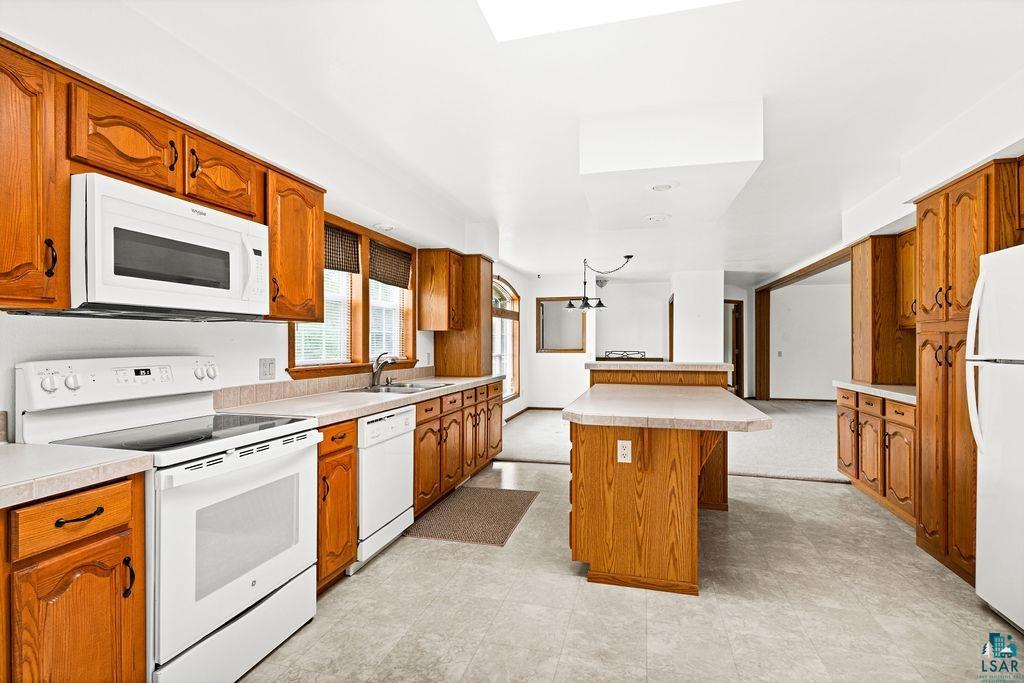 5285 Rice Lake Road Duluth, MN 55803 - Photo 6 of 31