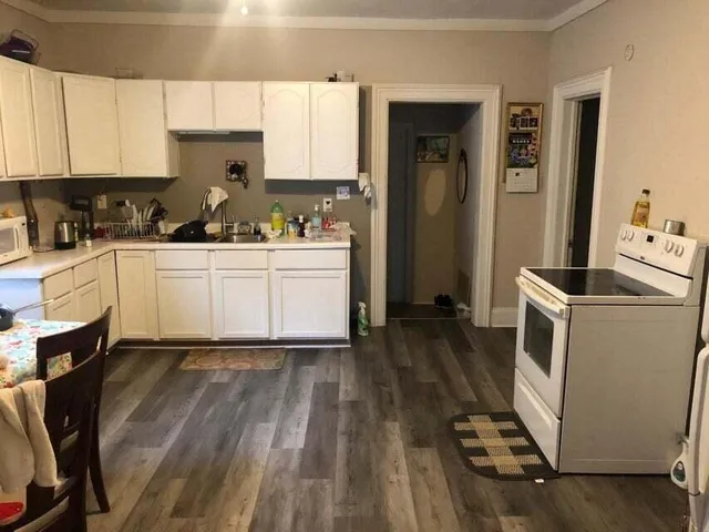 $269,900 | 2005 South 7th Street, Milwaukee, WI 53204