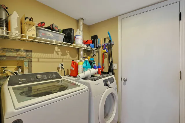 $279,000 | 1620 Lexington Drive, Montgomery, IL 60538