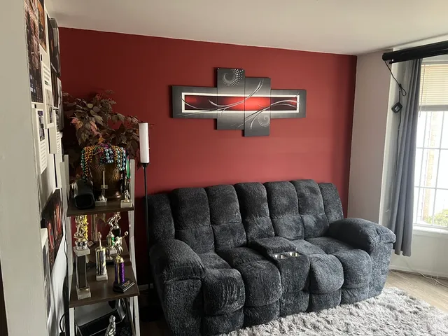 $282,000 | 1620 Lexington Drive, Montgomery, IL 60538