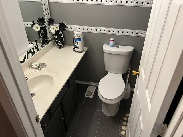 $282,000 | 1620 Lexington Drive, Montgomery, IL 60538