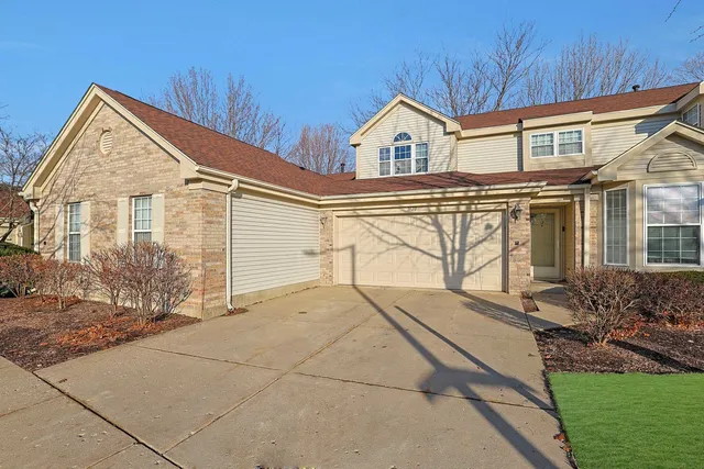 $279,000 | 1620 Lexington Drive, Montgomery, IL 60538