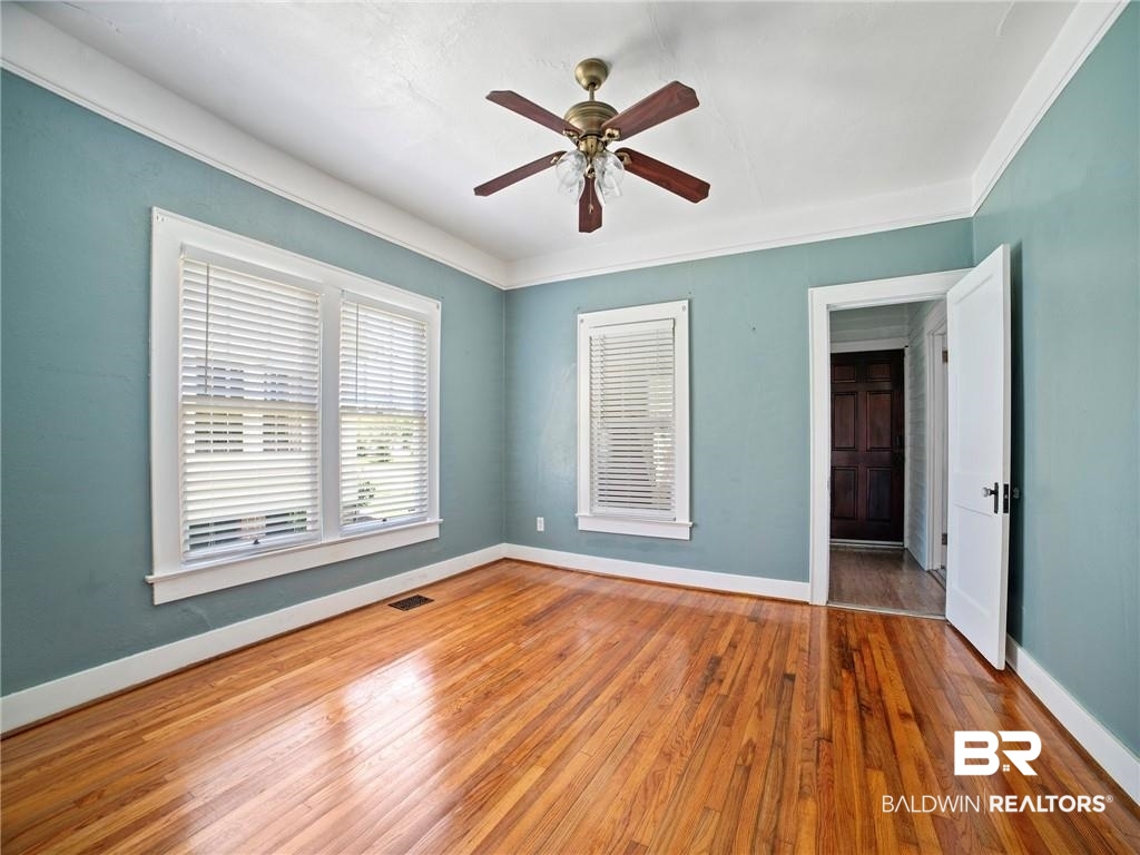 259 Seminole Street Mobile, AL 36606 - Photo 6 of 37