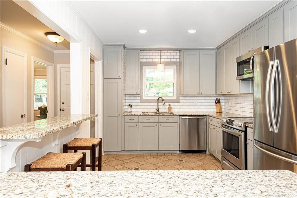 5234 Seacroft Road Charlotte, NC 28210 - Photo 11 of 26
