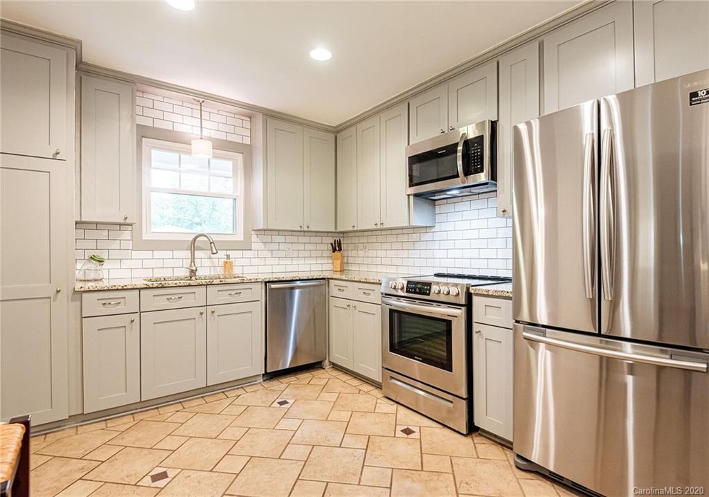 5234 Seacroft Road Charlotte, NC 28210 - Photo 13 of 26