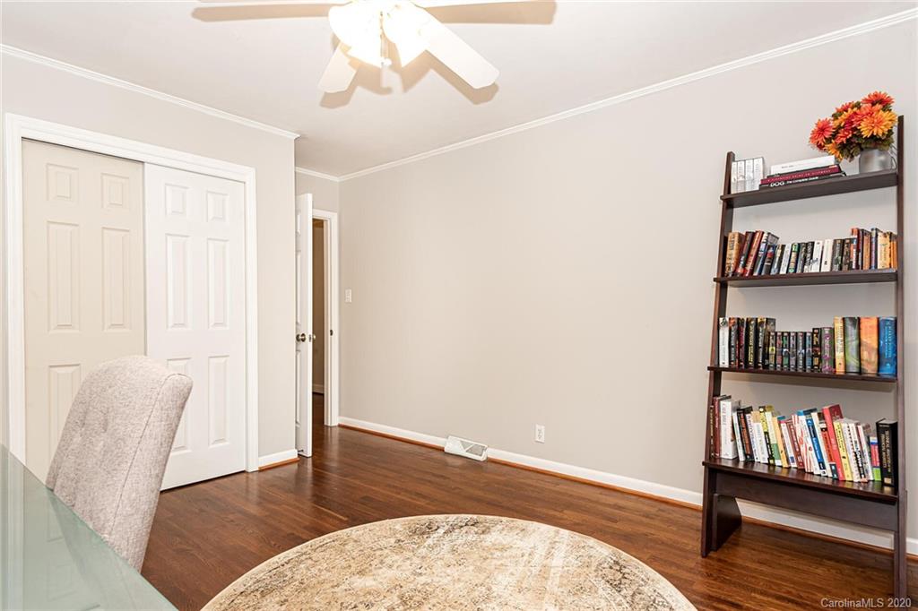 5234 Seacroft Road Charlotte, NC 28210 - Photo 16 of 26