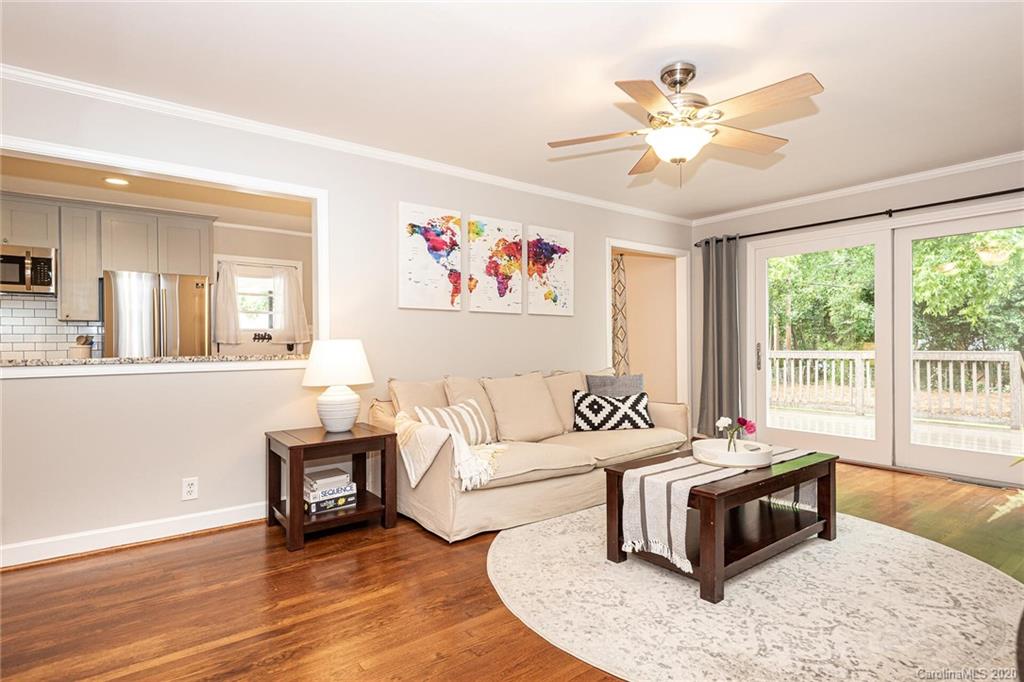 5234 Seacroft Road Charlotte, NC 28210 - Photo 5 of 26