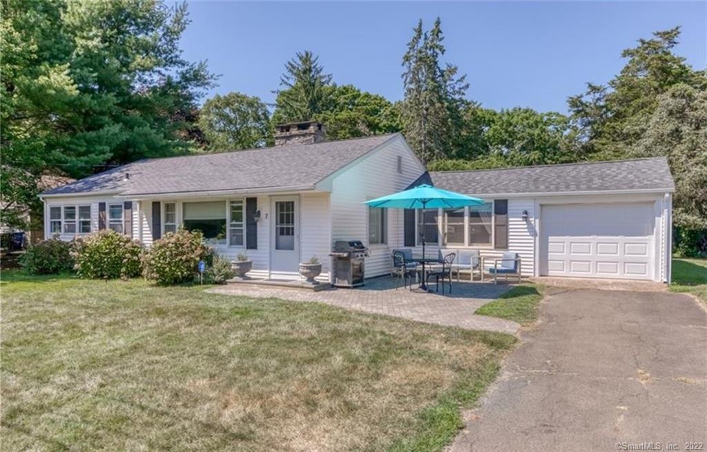 7 Sunset Road Madison, CT 06443 - Photo 1 of 1