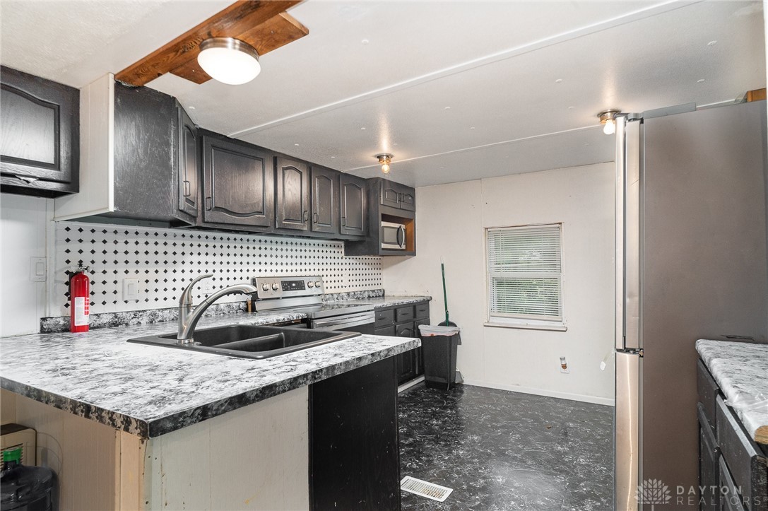 4766 Orbison Road Troy, OH 45373 - Photo 8 of 28 Gallery Image 8