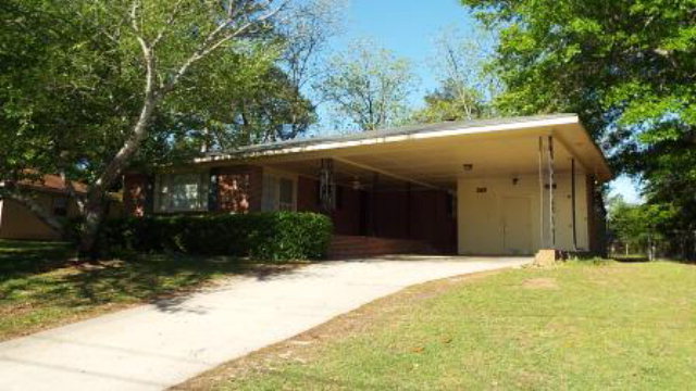 4347 Essex Road Macon, GA 31206 - Photo 1 of 14 Primary Photo