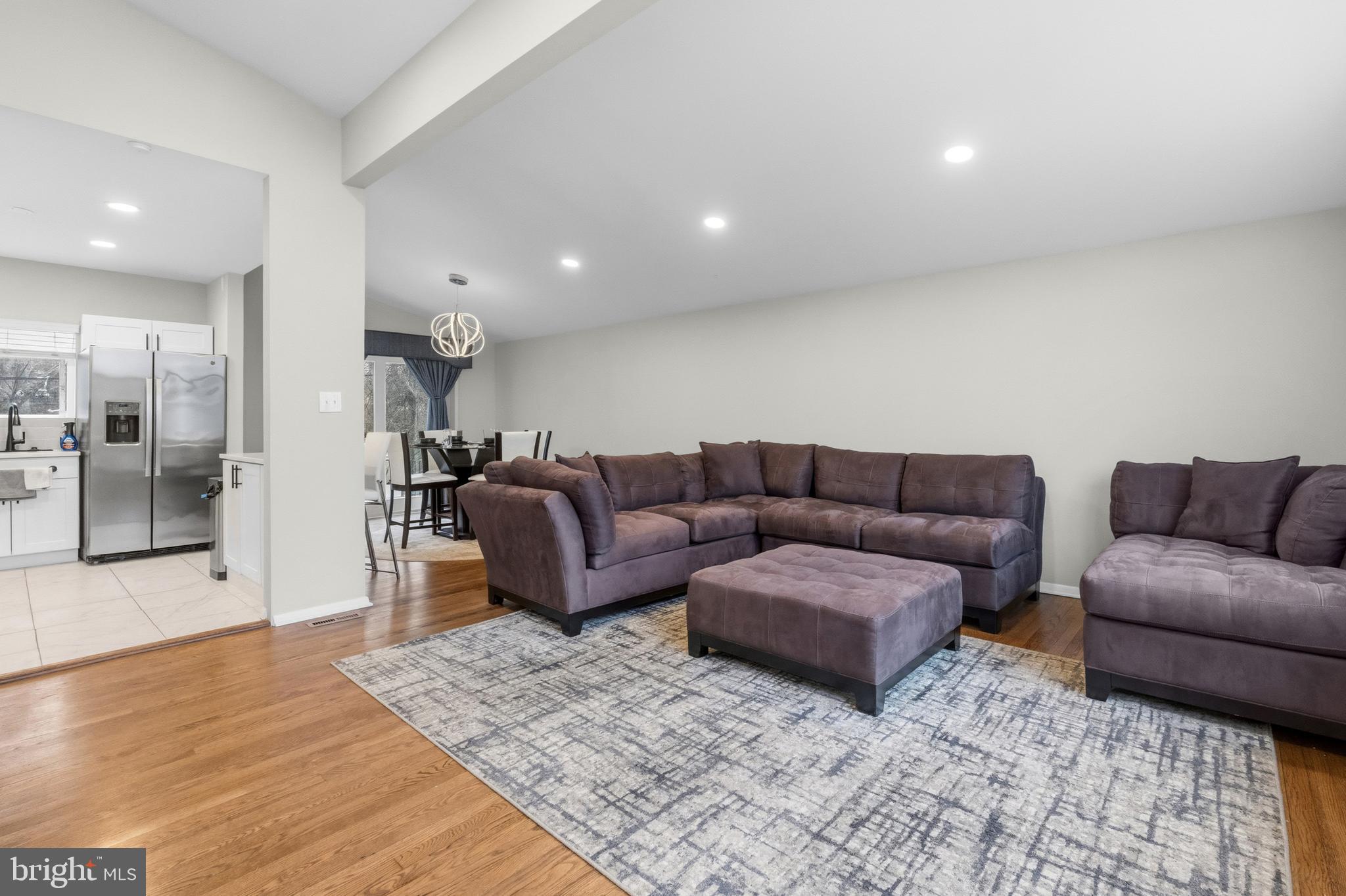 3317 Southgreen Road Baltimore, MD 21244 - Photo 2 of 25