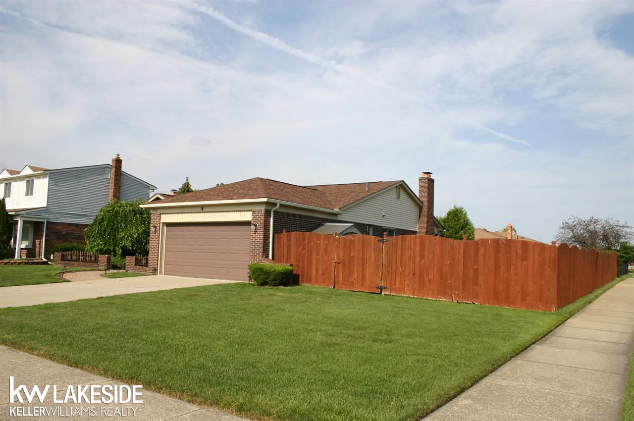 35712 Shell Drive Sterling Heights, MI 48310 - Photo 36 of 47 31326666-35.JPG