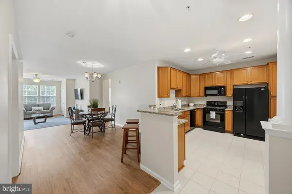 $334,900 | 1405 Wigeon Way, Unit 202, Gambrills, MD 21054