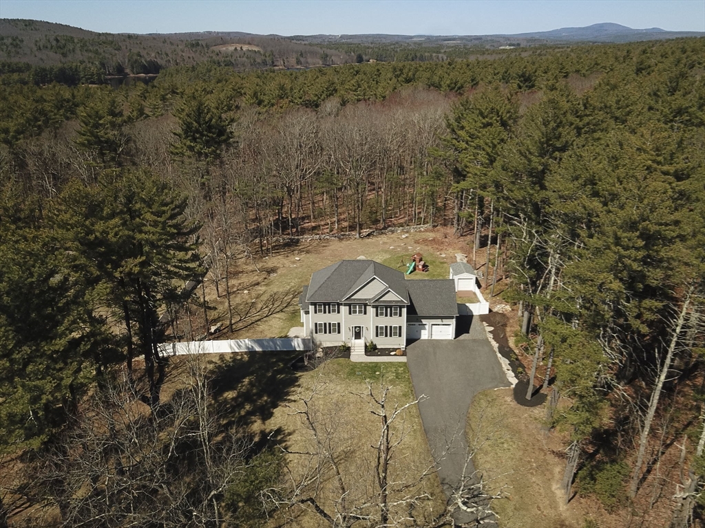 165 S Road Holden, MA 01520 - Photo 2 of 42 Gallery Image 2