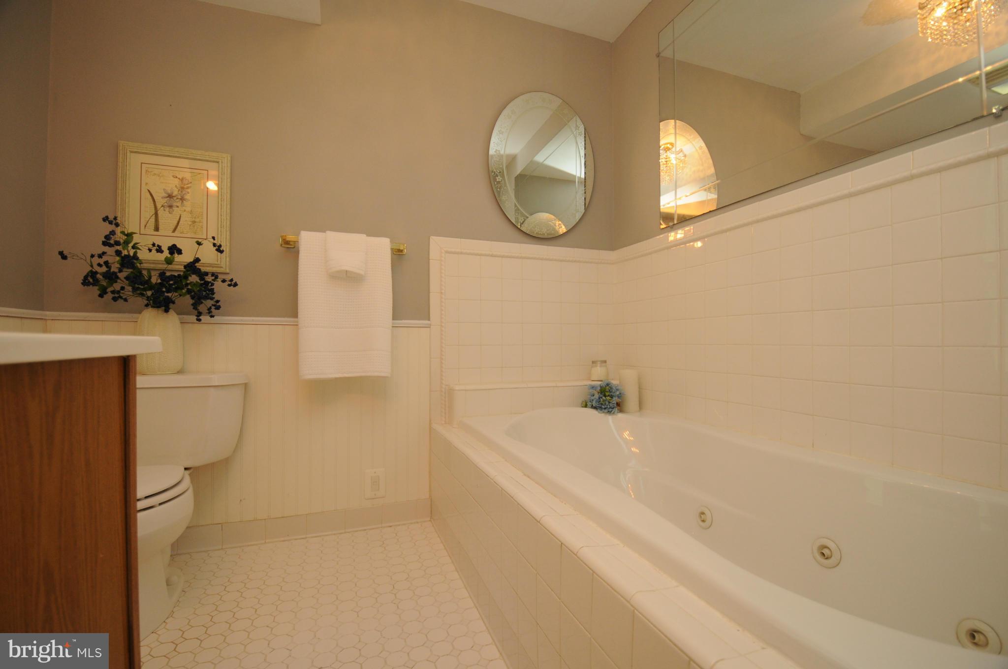 9202 Keyser Road Nokesville, VA 20181 - Photo 16 of 28 Bath