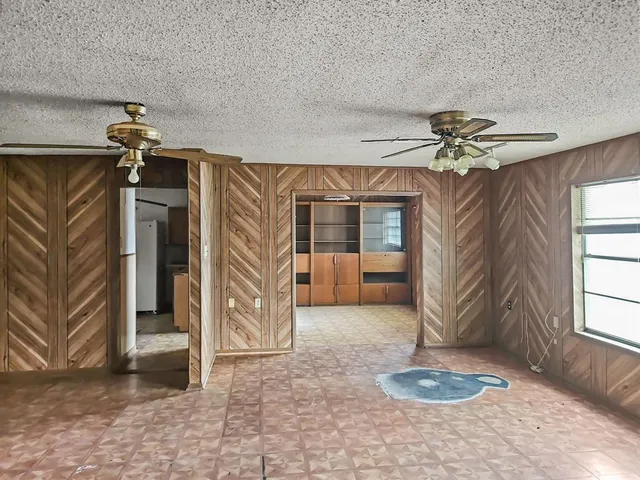 a view of a entryway door of the house