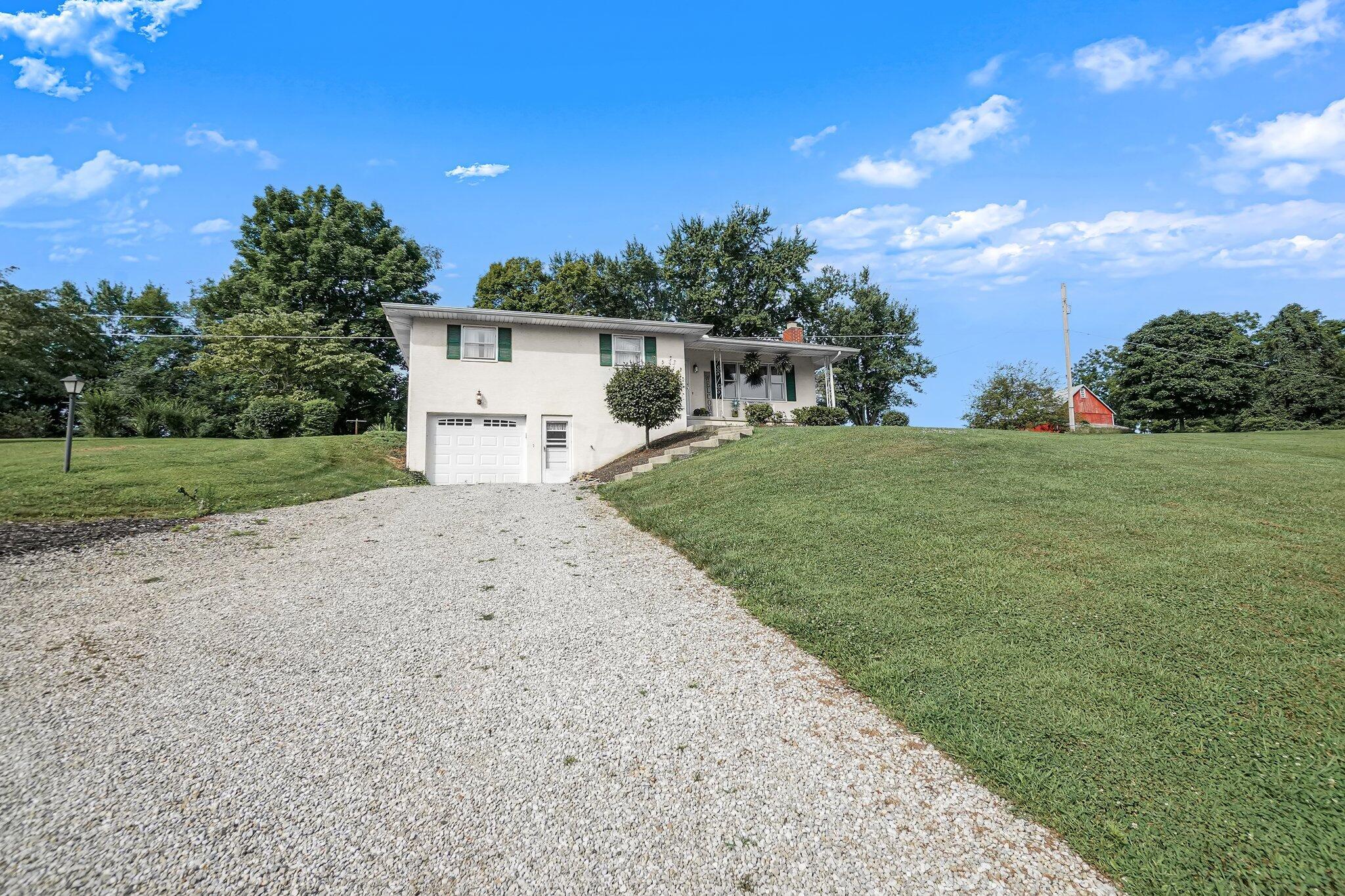 2105 Stringtown Road Northeast Lancaster, OH 43130 - Photo 1 of 45 3bedrooms, 2 full baths on .83 acres